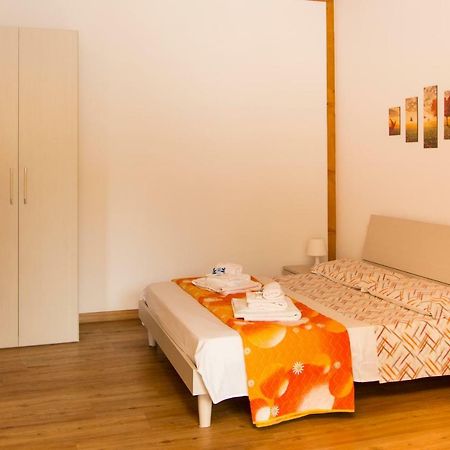 Appartamenti Vacanze Mareemare Capo dʼOrlando Eksteriør billede