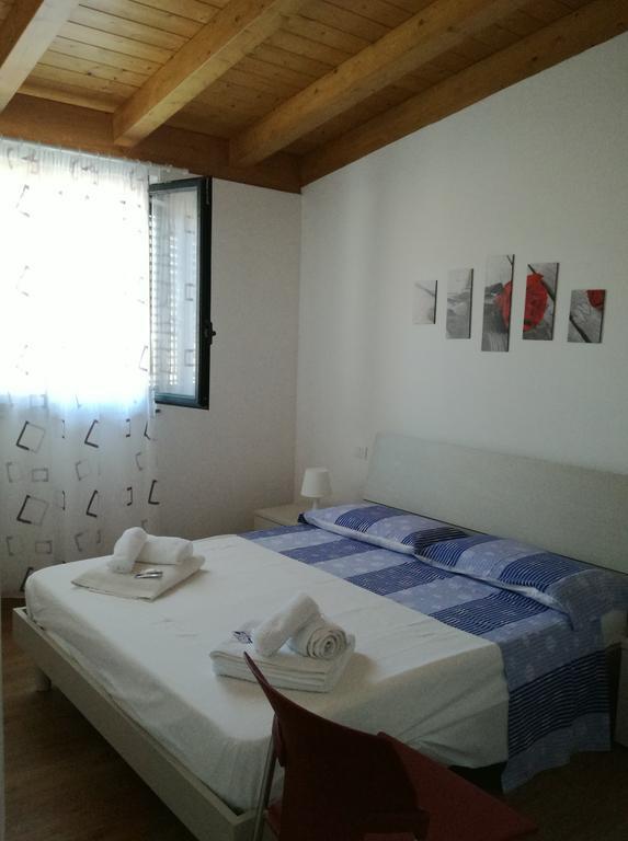 Appartamenti Vacanze Mareemare Capo dʼOrlando Eksteriør billede